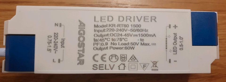 LED-Netzteil/Trafo AC220-240V - DC24-45V 1500mA in Hannover