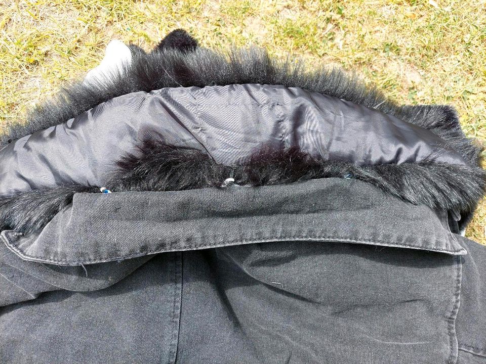 Coole lässige Jeansjacke im Lagenlook, schwarz, M/L in Königslutter am Elm