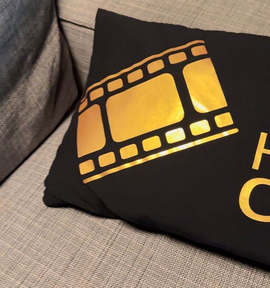 Personalisierte Kissen für zB. Heimkino Popcorn Teufel Klipsch in Holzwickede