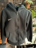 Nike Jacke Gr. S schwarz Gr. 134-140 Bayern - Stein Vorschau