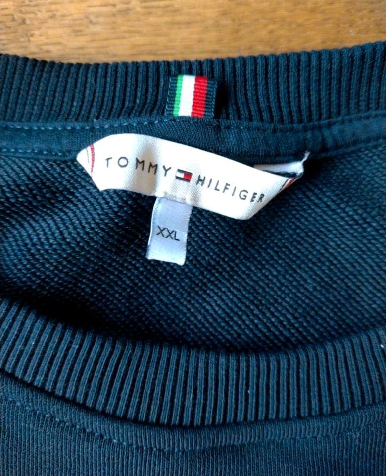 Pullover Tommy Hilfiger XXL blau in Erfurt