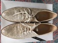 Leder-Schnürschuhe mit Glanzstruktur Bayern - Regensburg Vorschau