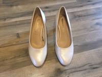 Pumps Absatzschuhe von Tamaris cremefarben Größe 39 Bayern - Wilhelmsthal Vorschau