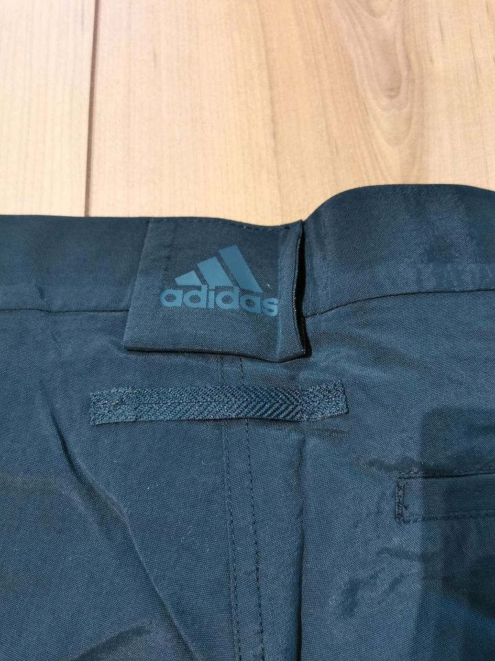 Adidas Segelshort für Herren Gr. XL & XXL in Leezen