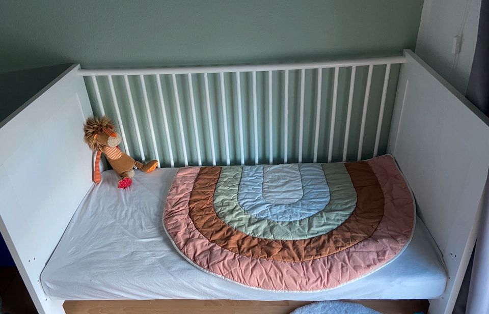 Gitterbett Baby & Kinderbett in einem mit Matratze in Recklinghausen
