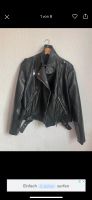 Schwarze Biker Lederjacke  ( PU Lederjacke-kein echtes Leder) Berlin - Treptow Vorschau