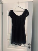 H&M Divided Damen Kleid schwarz gr. 36 Niedersachsen - Barendorf Vorschau