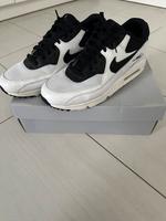 Nike Air Max 90 Weiß/Schwarz Hessen - Büttelborn Vorschau