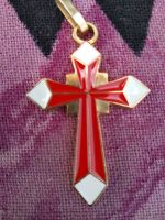 Kreuz-Schmuck, goldfaben-rot, LxB 5x3,5 cm, ohne Kette Hessen - Einhausen Vorschau