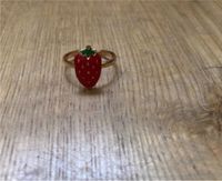 Kinder Ring / Erdbeere / Mädchen Schmuck / größenverstellbar Neuhausen-Nymphenburg - Neuhausen Vorschau