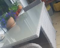 Gartentisch - graues Kunststoffgefecht mit Glasplatte 110 x 67 cm Bayern - Herrsching Vorschau