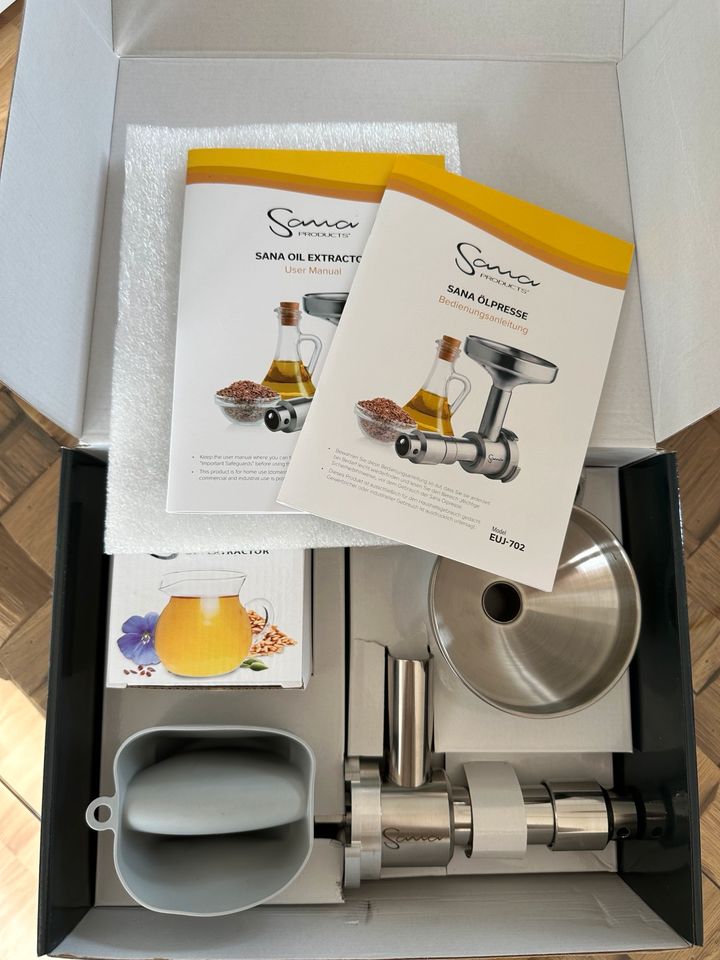 Sana Entsafter + Ölpresse | single auger juicer + Oil Extractor in Karlsruhe