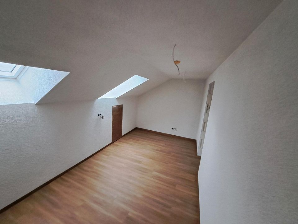 1.5 Zimmer-DG-Wohnung, Öhringen-Nord in Öhringen