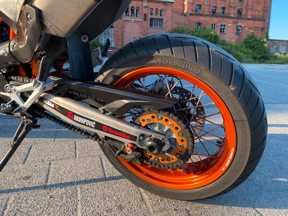 KTM SMC R 690 Sumo - Akrapovic Evo1 Powerparts LED Heck Spiegel in Bremen