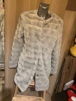 C&A Mantel Parka Jacke Felljacke Fell Grau S Brandenburg - Zossen-Wünsdorf Vorschau