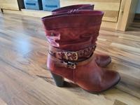 Stiefeletten  in rot. Gr.38 Hessen - Haiger Vorschau
