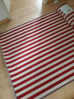 Rot- weiß gestreifter  Teppich, neuwertig, waschbar Freiburg im Breisgau - Wiehre Vorschau