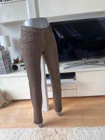 bequeme Wildleder Velurleder Imitat Hose im Jeans Look 36 wie Neu Rostock - Seebad Warnemünde Vorschau