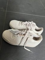 NEU ! Adidas Sneaker Größe 7 39 Nordfriesland - Joldelund Vorschau