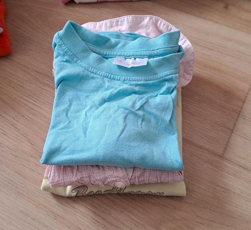 T-Shirts, 3 Stück,  74/80 in Gaildorf