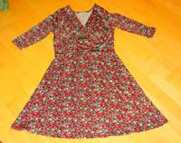 schwarzbunt geblümtes Kleid Größe 38 von 3suisses Kr. München - Neubiberg Vorschau