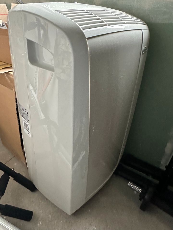 Delonghi Pinguino 9400 BTU mobile Klimaanlage in Niedersachsen -  Halvesbostel | Weitere Haushaltsgeräte gebraucht kaufen | eBay  Kleinanzeigen ist jetzt Kleinanzeigen