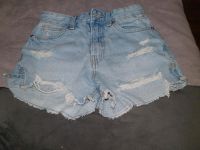 Jeans-Shorts XS Fishbone Neuwertig NP 25€ Hessen - Tann Vorschau