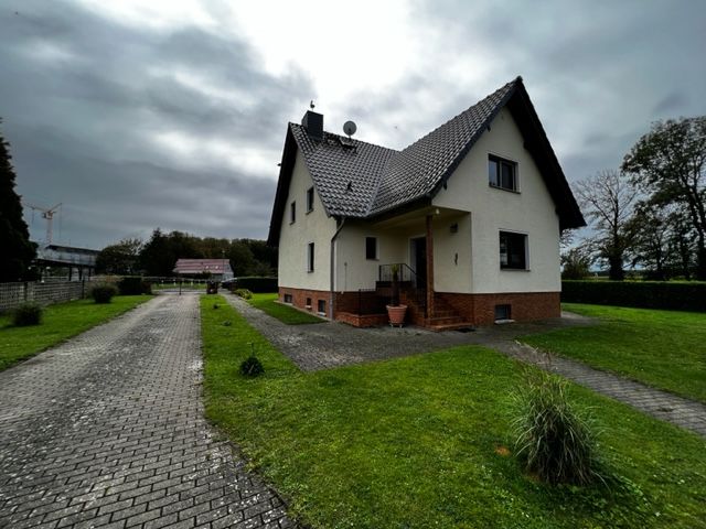 Gepflegtes EFH und Bungalow am Nordrand des Naturparks Märkische Schweiz sucht neue Eigentümer! in Ihlow