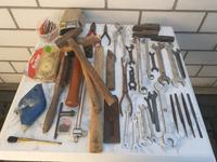 Werkzeug Paket aus alter Werkstatt Hammer Schlüssel Hessen - Gelnhausen Vorschau