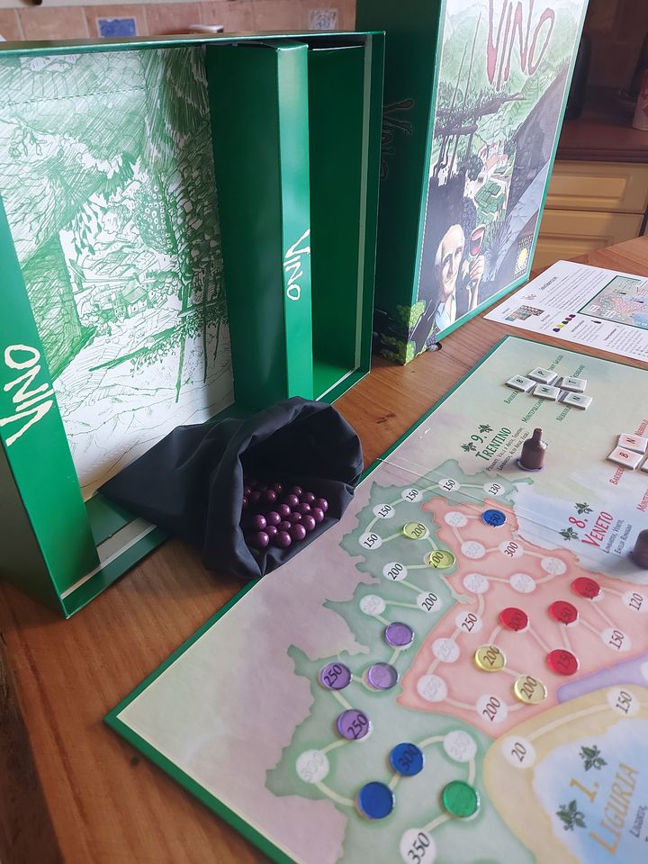 VINO Gesellschaftsspiel in Ennepetal