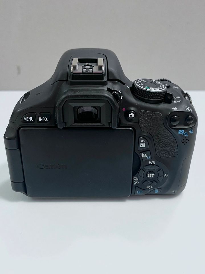 Canon EOS 600D / FULL-HD / 18.0MP - nur *14095* Auslösungen in Herne