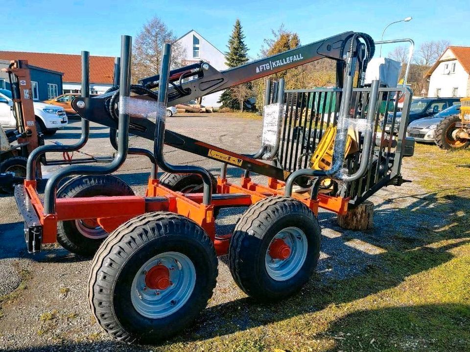 Rückewagen FTG Källefall FB 60+FB53T Teleskop Kran Neu in Schalkau