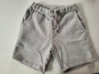 Neuwertige Short kurze Hose grau von Esprit Gr. M 152/158 Bayern - Steinsfeld Vorschau