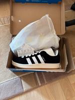 Nagelneue Adidas Campus in schwarz Größe 44 2/3 Hannover - Herrenhausen-Stöcken Vorschau