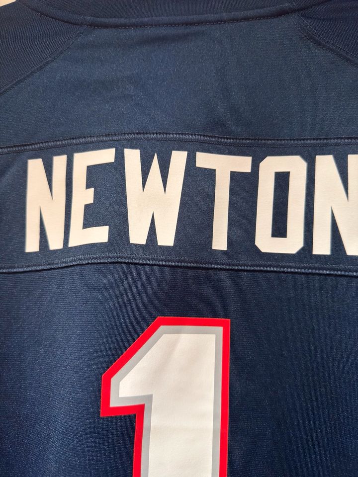 Nike NFL New England Patriots Game Jersey Cam Newton Gr. L in München