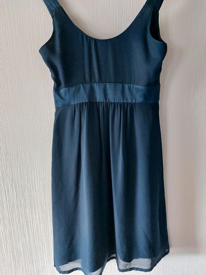 Kleid von esprit collection in Bockenem