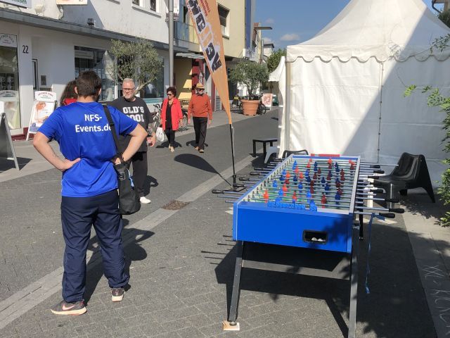 XXL Tischkicker 4vs4 zum Mieten in Erlenbach am Main 