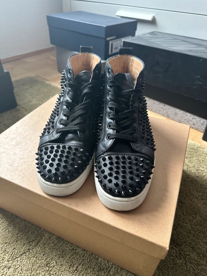 Christian Louboutin Sneaker Black High Top, Gr. 42,5 in Berlin