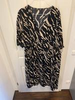 Kleid Gr. 54/56 C&A Nordrhein-Westfalen - Jüchen Vorschau