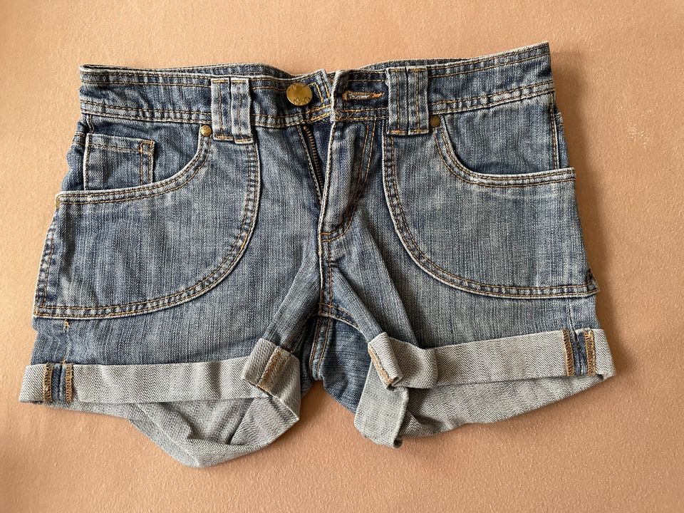 Shorts gr 36 Jeans blau in Kempten