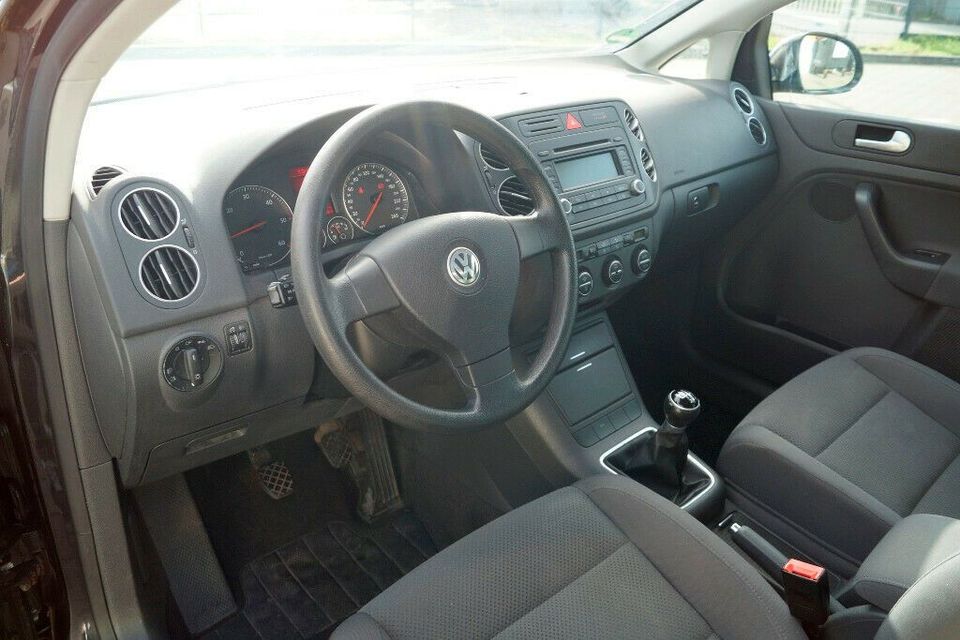 Volkswagen Golf V Plus Comfortline 2.0 TDI Klimaautomatik in Hilden