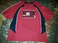 Sportshirt T-Shirt Gr. 128 rot Shirt neuwertig Nordrhein-Westfalen - Bergheim Vorschau