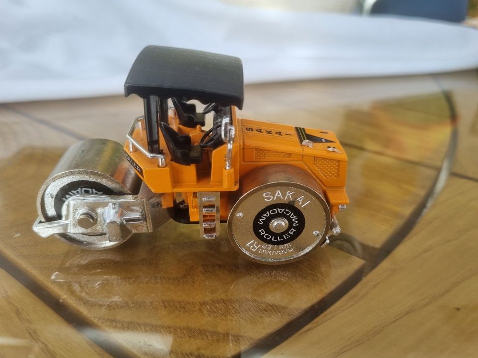 Baumaschinenmodell Sakai Macadam R1 Walze;1:53 von Shinsei in Hamburg