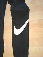 Nike Leggins zu verkaufen Niedersachsen - Bersenbrück Vorschau