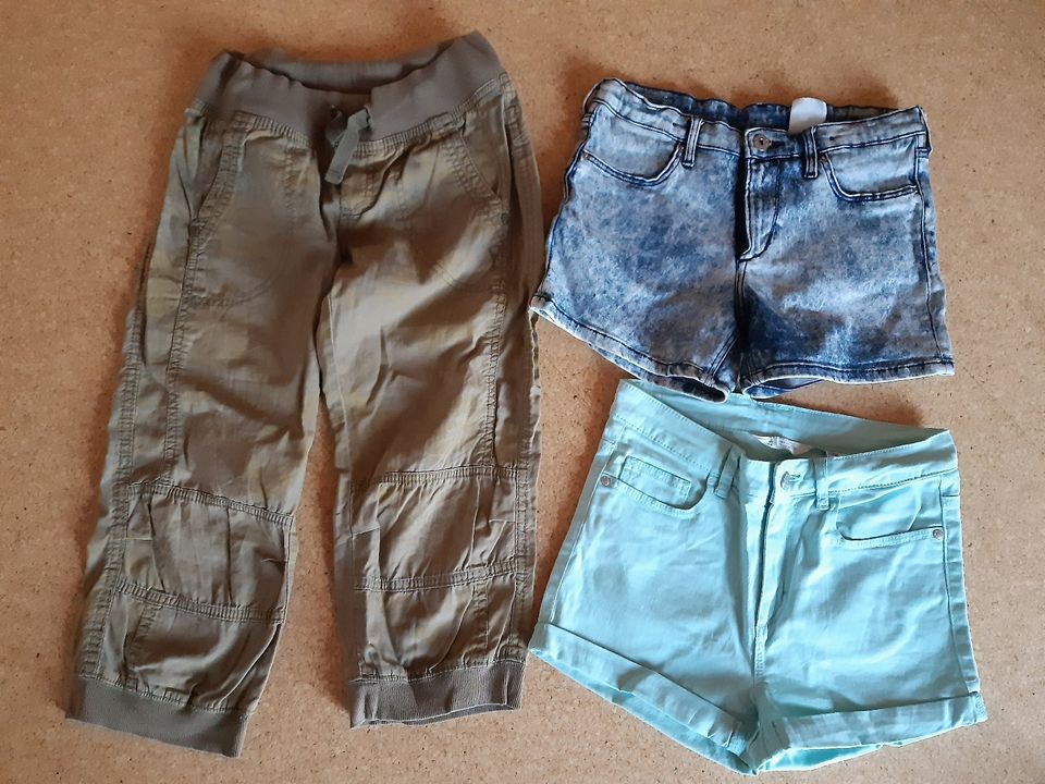 T-Shirt, Hotpants, Caprihose "Sommerpaket" Gr, 146/152 in Mutlangen