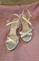 High Heels Silber, Gr. 39 von Buffalo London Baden-Württemberg - Eriskirch Vorschau