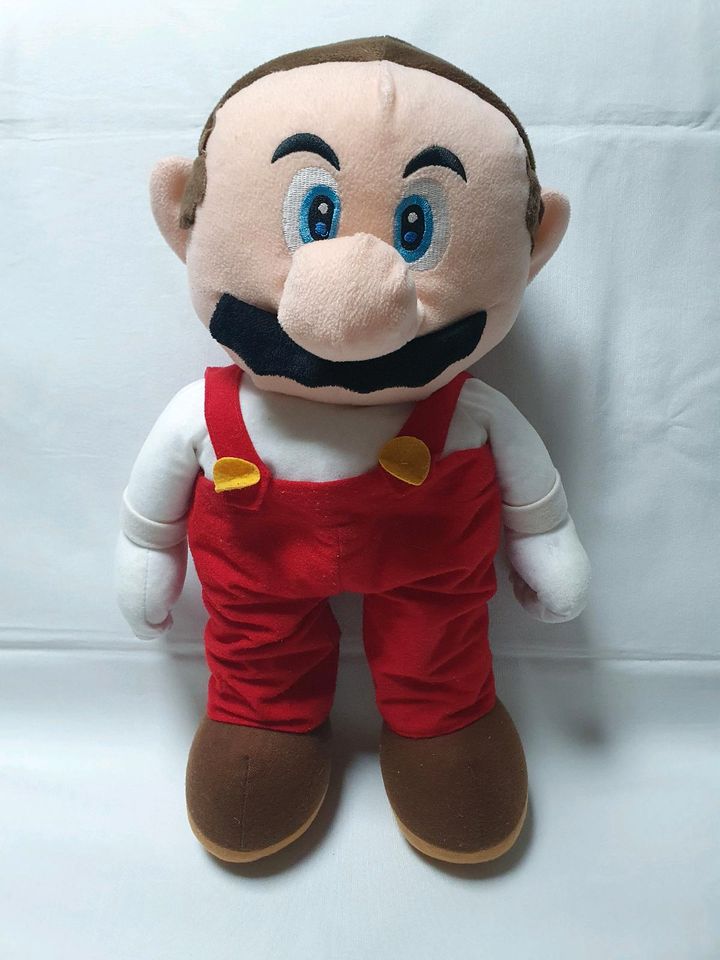 Nintendo Super Mario Feuer Stofftier 55cm in Freilassing