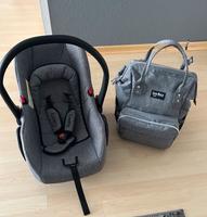 Maxi-Cosi , Babyschale, 0–12 Monate und Wickeltasche Rucksack Nordrhein-Westfalen - Bad Salzuflen Vorschau