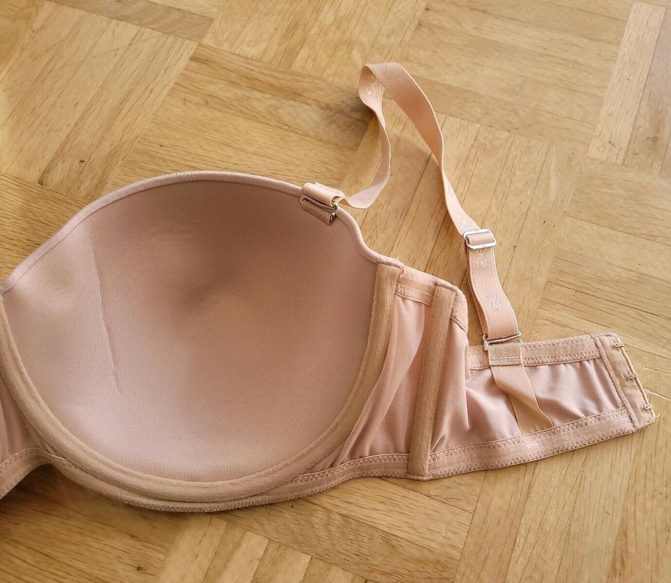 BH Hunkemöller Gr. 85E mit abnehmbaren Trägern in Hannover