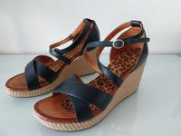 Sandalen schwarz Gr. 39 ungetragen Lübeck - St. Lorenz Nord Vorschau